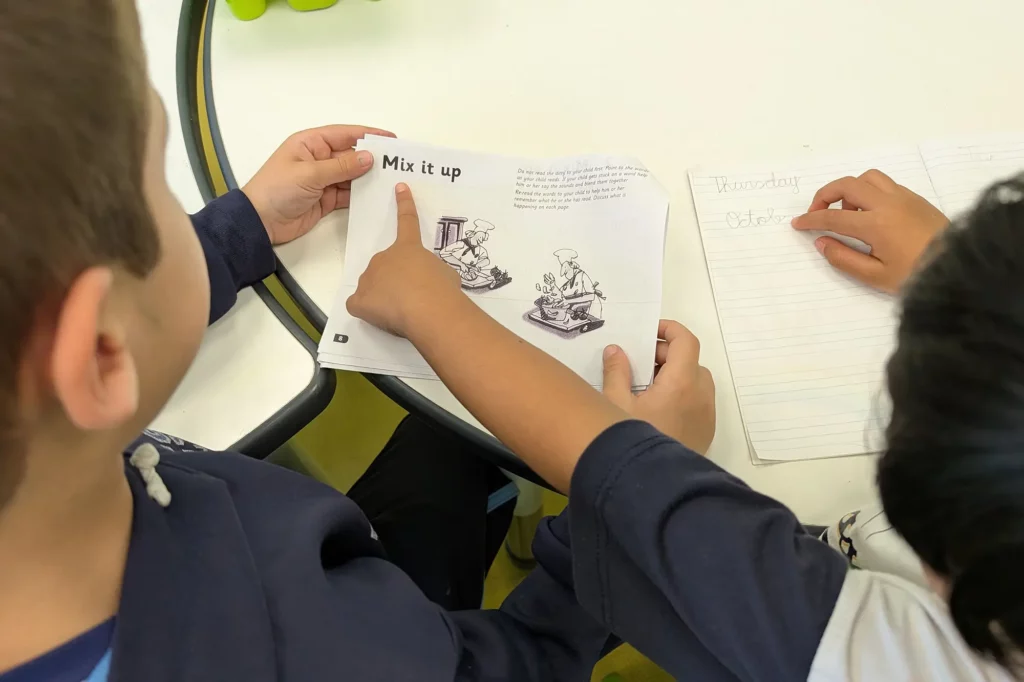 Montessori - Reading Journey